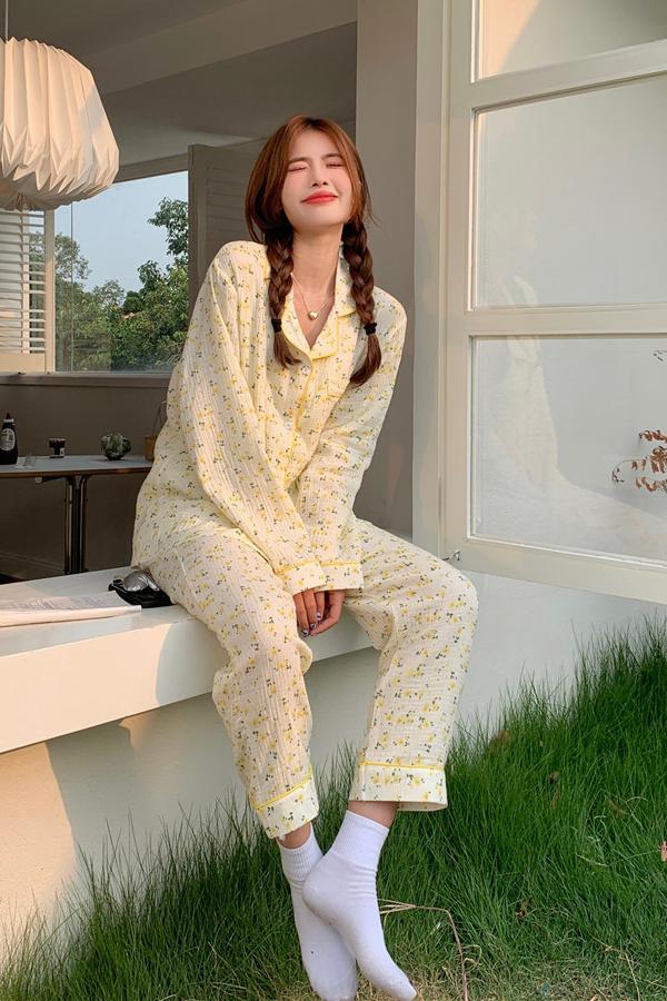 Real shot of Korean version of sweet winter jasmine cotton double yarn loose casual pastoral spring home wear suit
