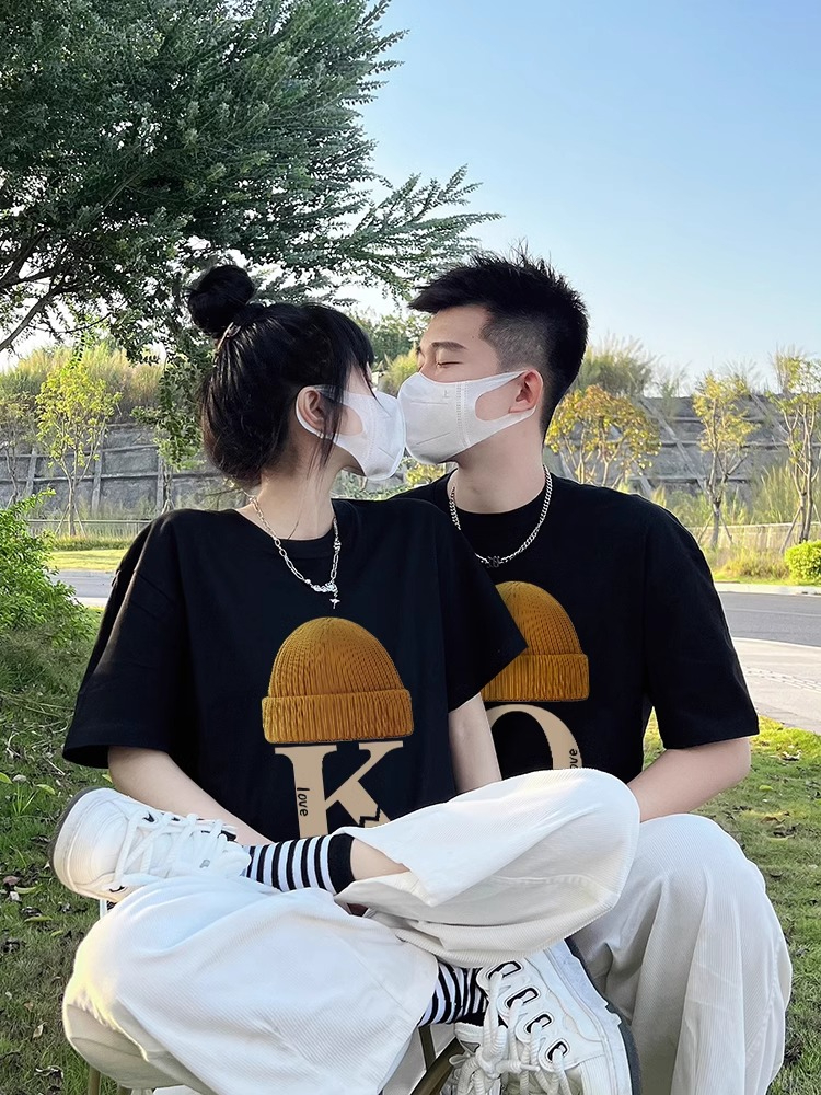 Disoo's special Internet celebrity couple's summer high-end suit 2024 new summer short-sleeved T-shirt is different