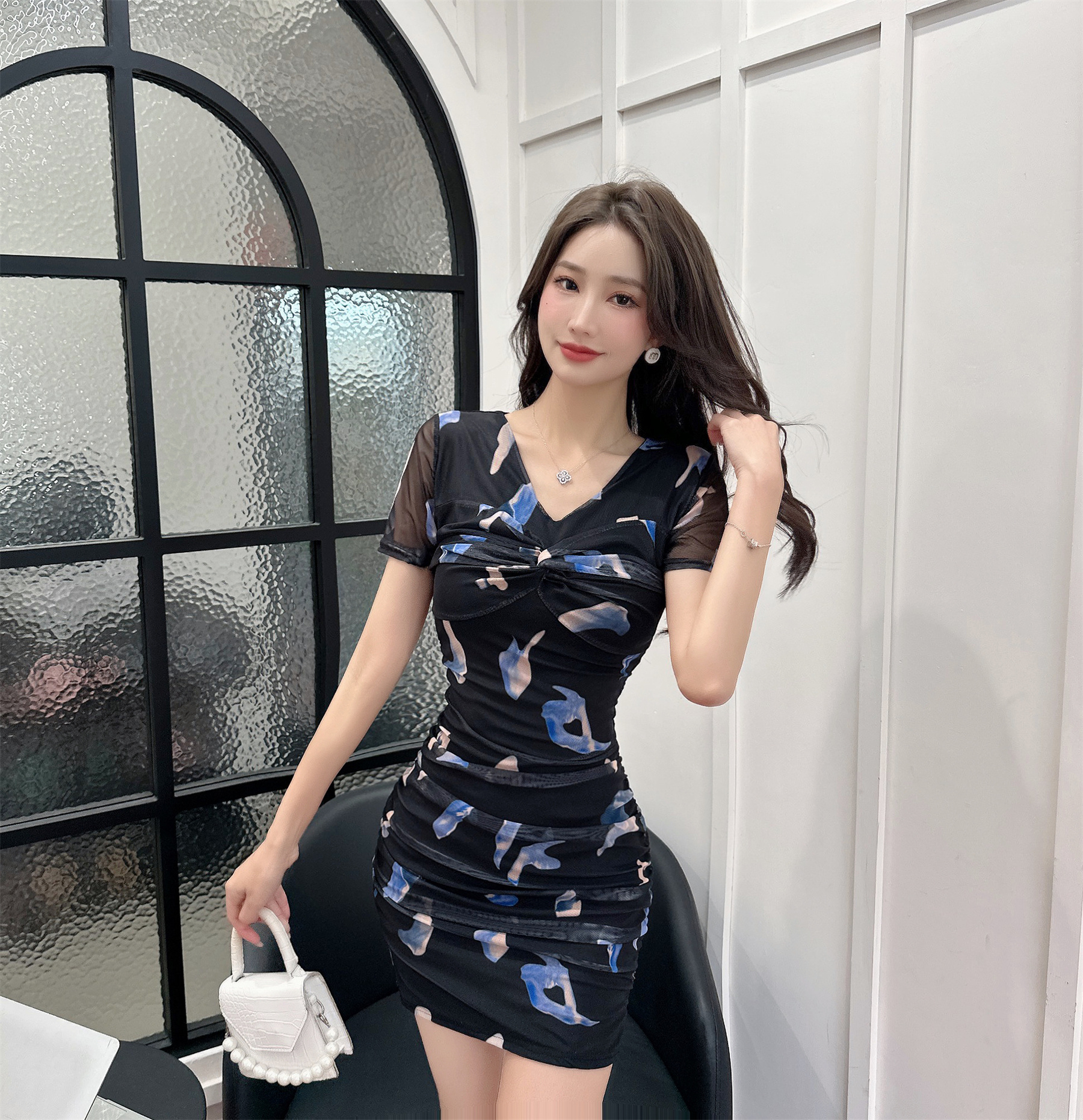 Real shot of sexy mesh printed short-sleeved pleated bottoming hip dress