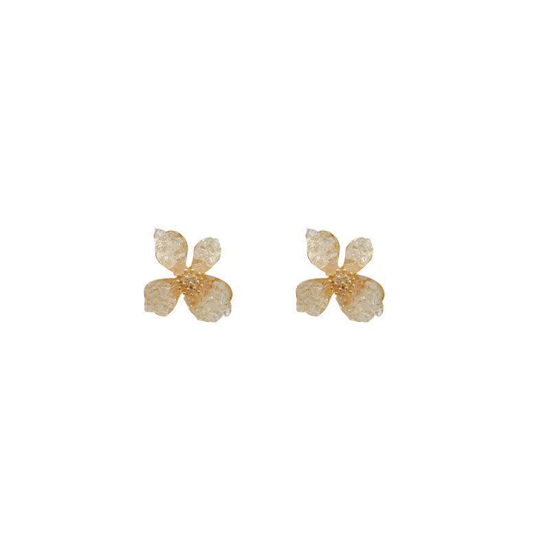 Actual shot of S925 silver needle Korean new crystal flower earrings with stylish design and temperament earrings.