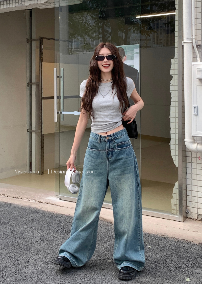 Actual shot of spring new loose wide-leg washed blue straight floor-length denim trousers