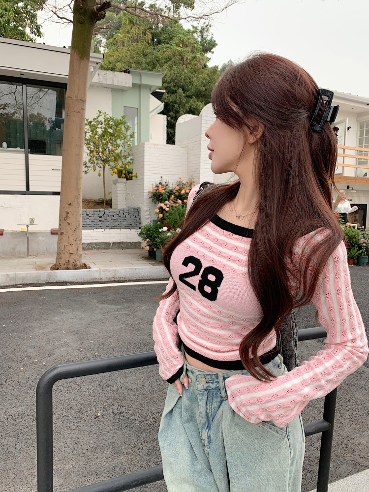 Actual shot of niche design 24 early spring one-line neck girl's versatile pink 28 striped sweater