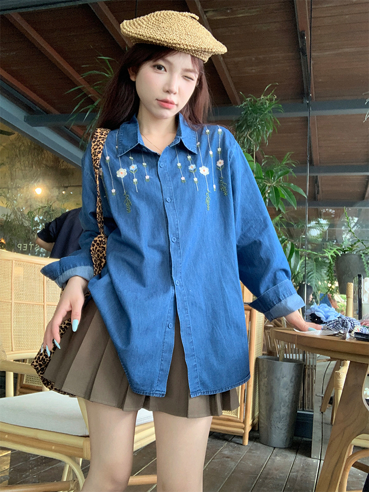 Actual shot of early spring Korean chic simple embroidered single-breasted denim shirt jacket
