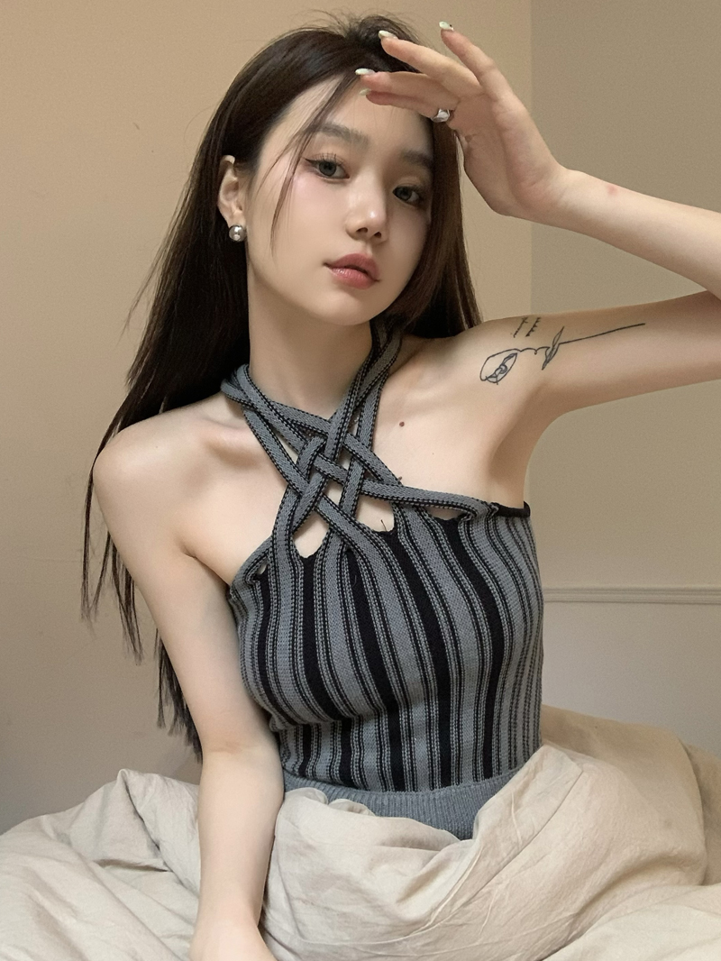 Actual shot Summer pure desire style hollow design Korean style discreet sleeveless sweater camisole top