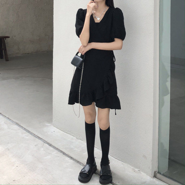 220克念丝 夏新款法式黑色连衣裙小个子赫本风气质收腰显瘦小黑裙