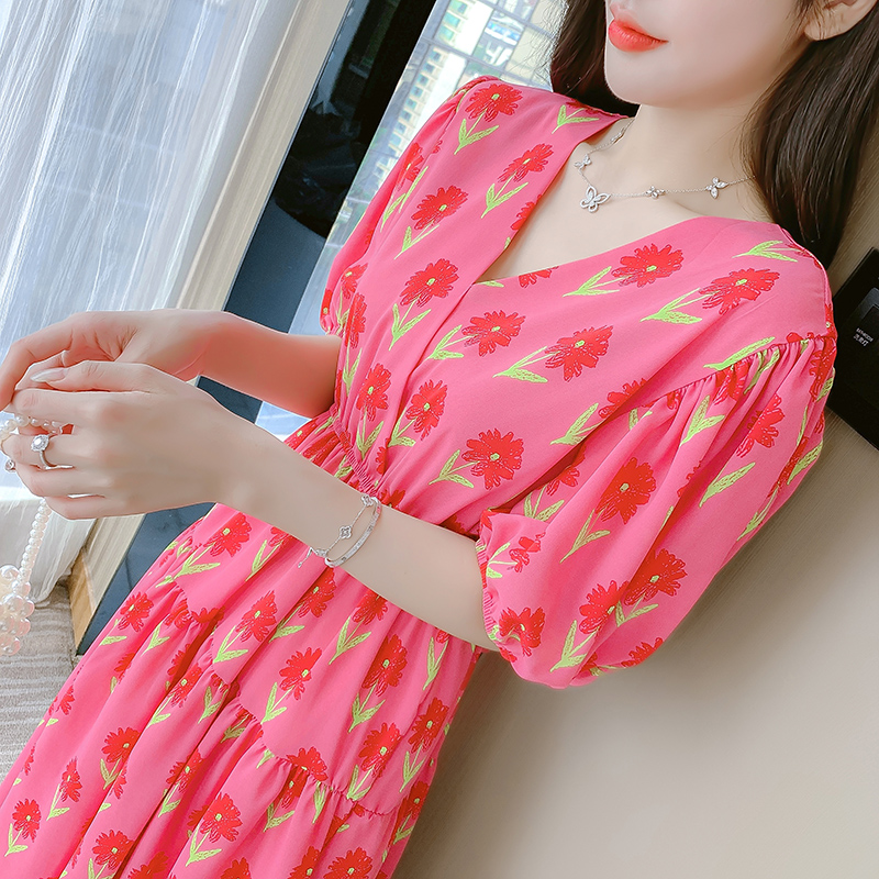 實拍法式洋氣復古甜美初戀女溫柔風奶甜收腰樹莓粉v領碎花連衣裙