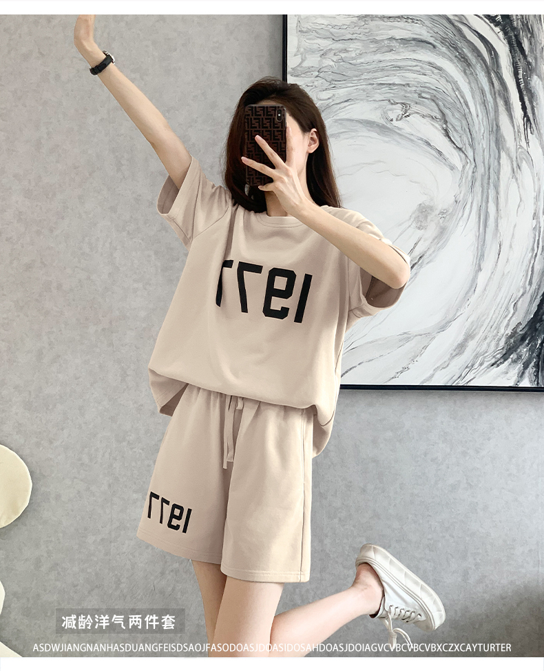 Fashion casual sports suit 2024 summer trendy loose digital printed wide-leg shorts two-piece set