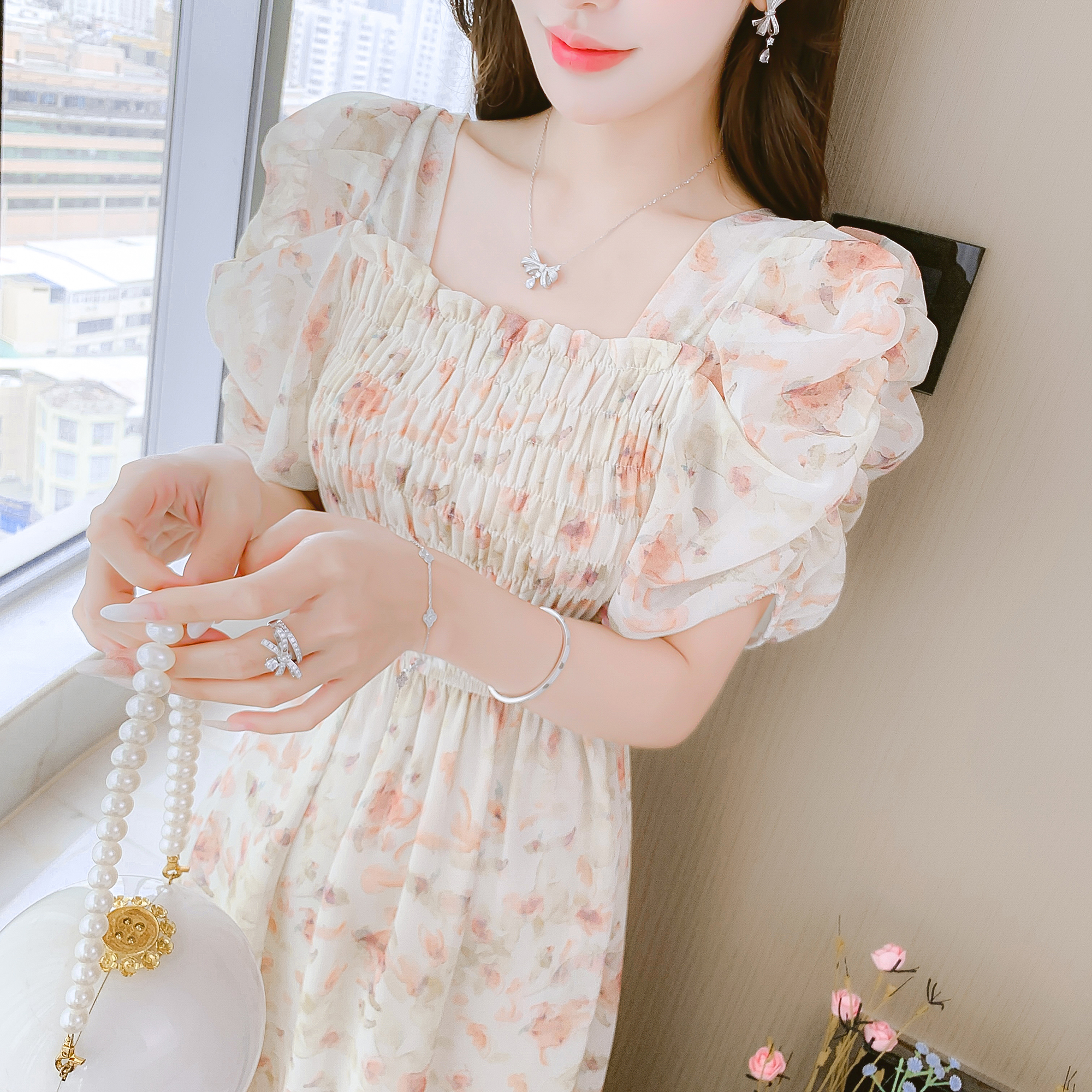 實拍碎花連衣裙子夏季年新款女裝小個子短袖法式氣質收腰顯瘦