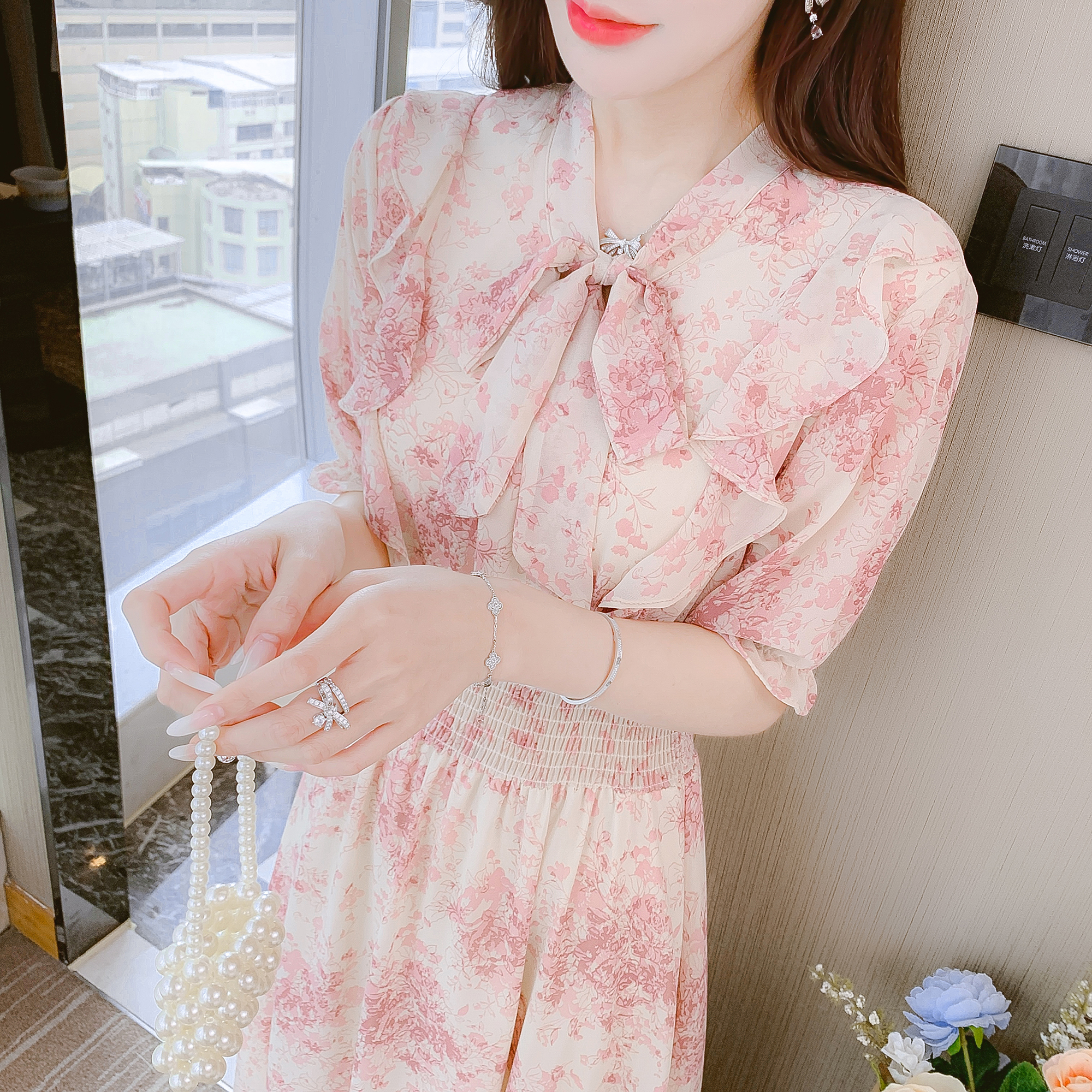 實拍法式碎花雪紡連衣裙女裝夏季2024新款高級感收腰氣質顯瘦長裙
