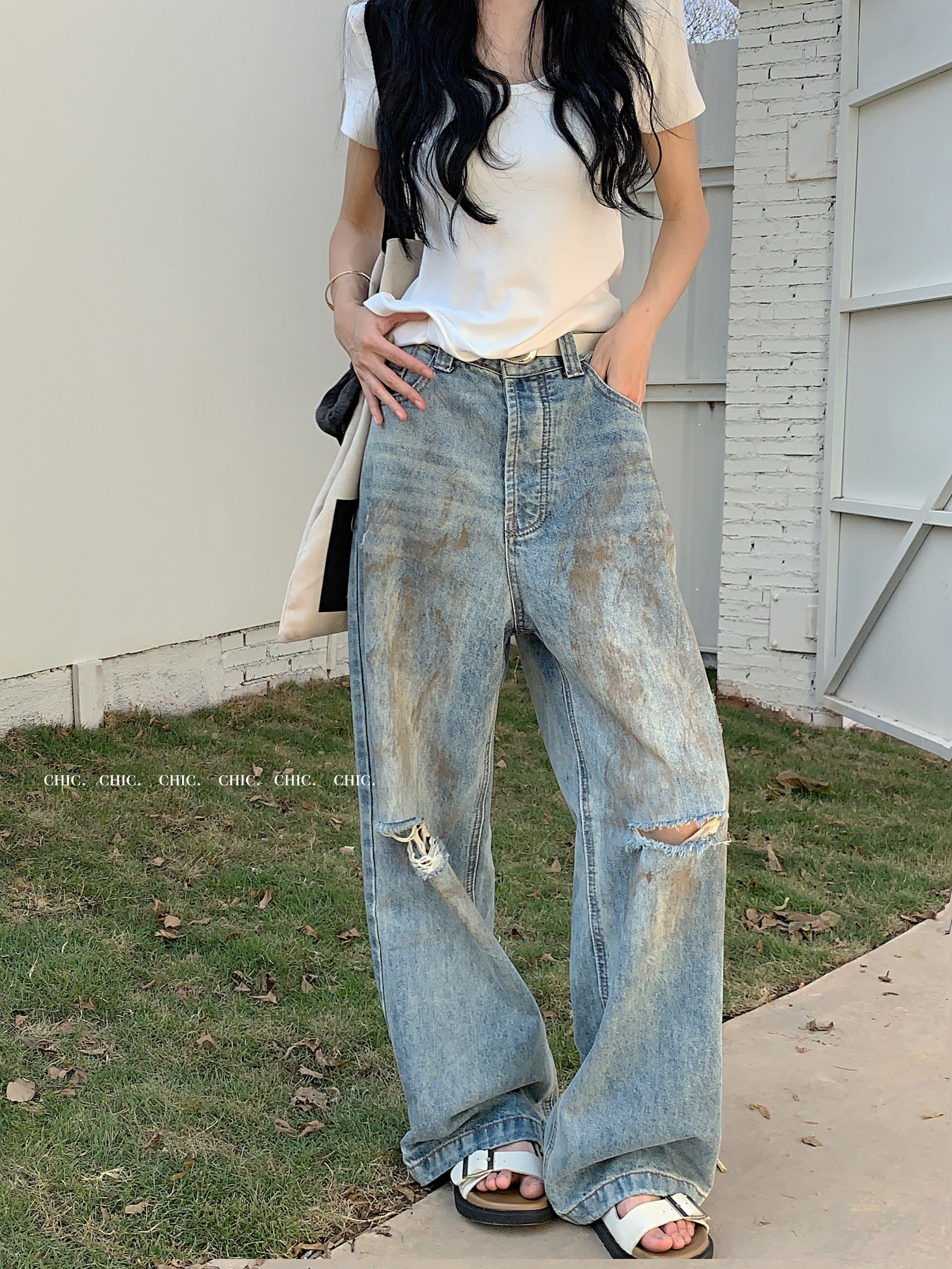Real shot!  Retro washed ripped holes, old dirty pants, loose high-waisted jeans, straight pants for women, trendy