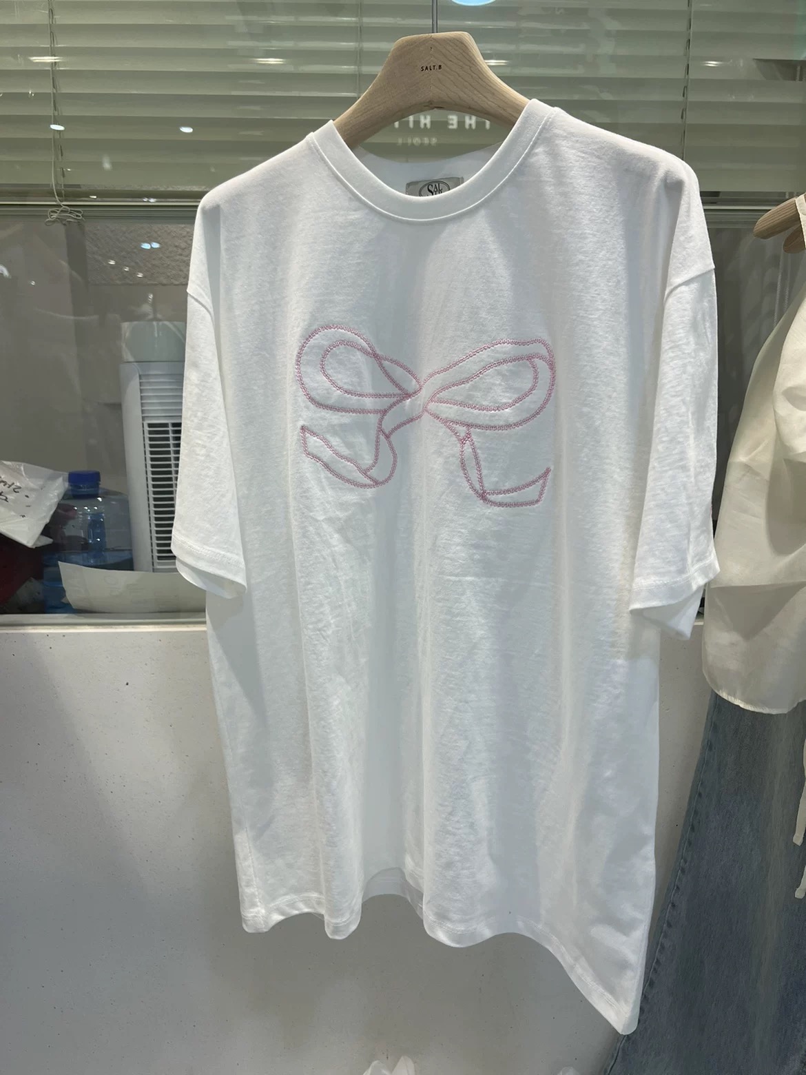 夏季新款~韩国ins重工刺绣可爱蝴蝶结前后图案短袖T恤上衣东大门