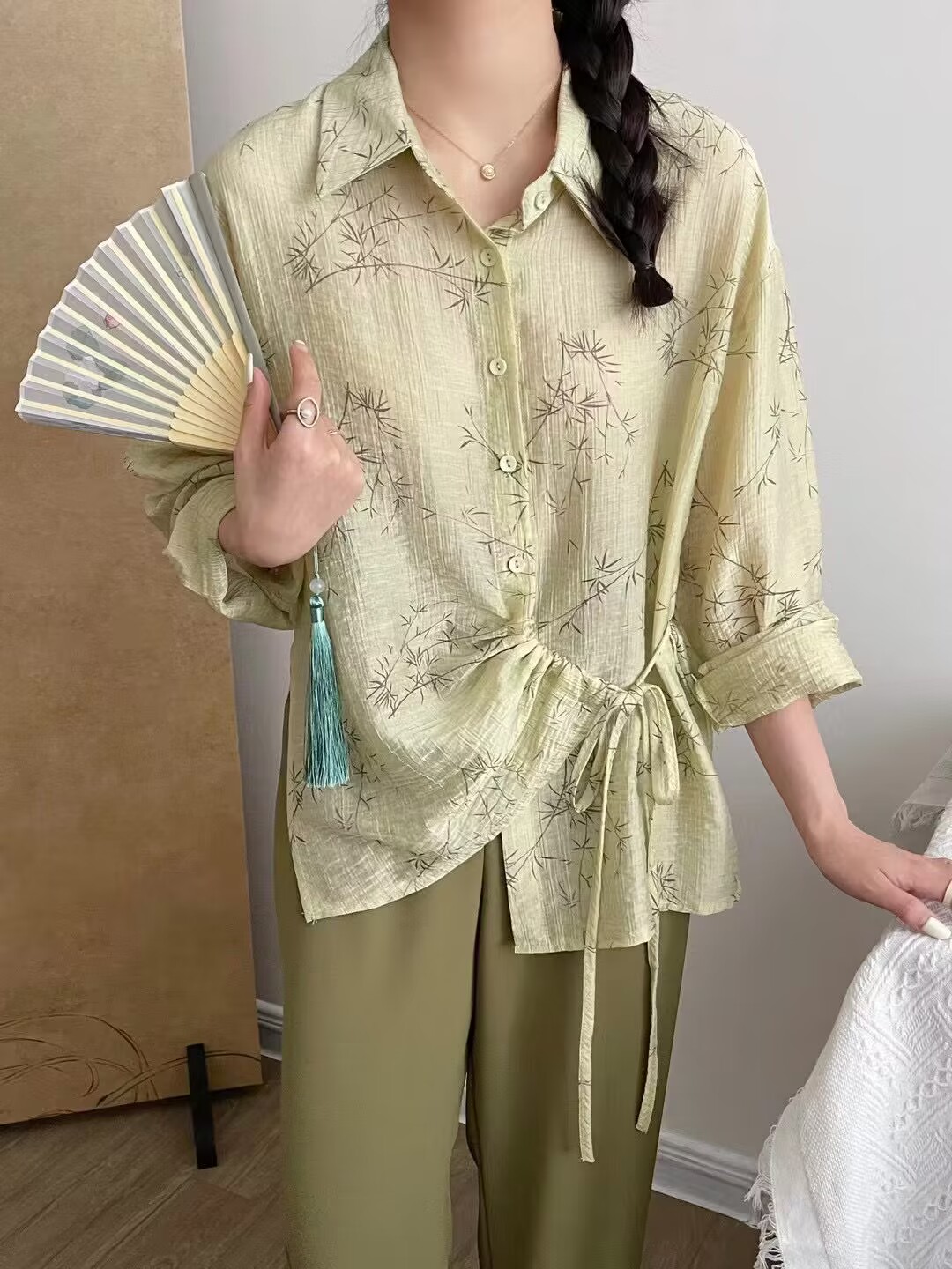 2024春夏新款新中式国风抽绳设计感衬衫女宽松天丝印花polo领上衣