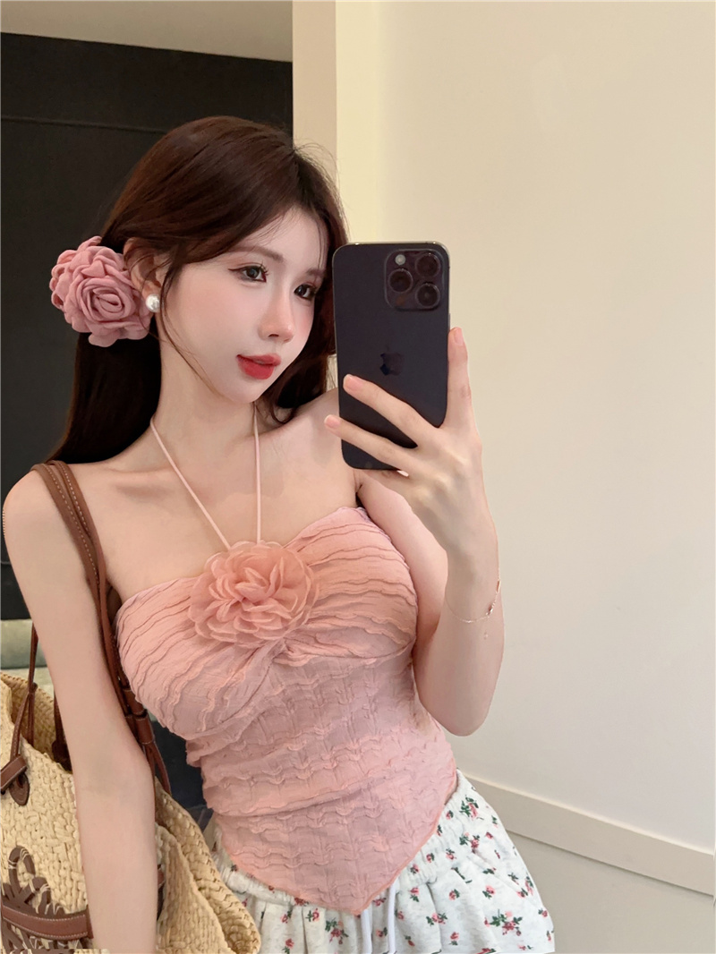 Actual shot~Pure desire halterneck halter top for women, tight-fitting inner wear, sweet and spicy top with irregular flowers