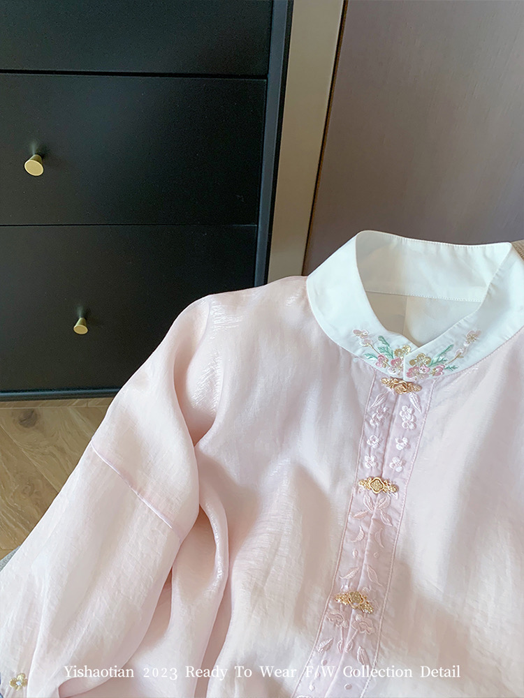 新中式粉色刺绣立领长袖衬衫女2024春季国风温柔甜美气质轻薄上衣
