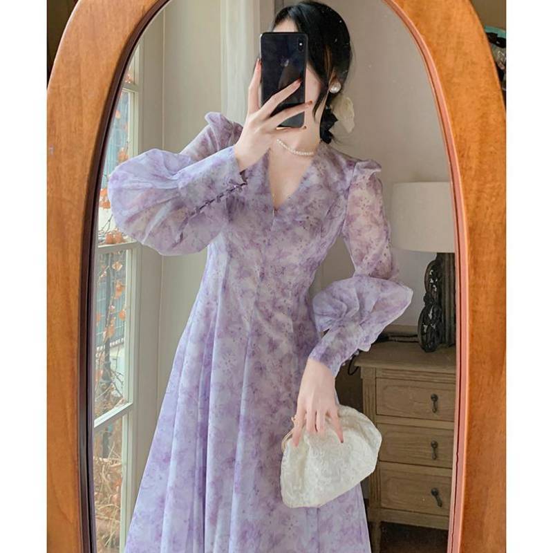 夏装女新款法式赫本风高端精致超仙小个子紫色碎花长袖连衣裙