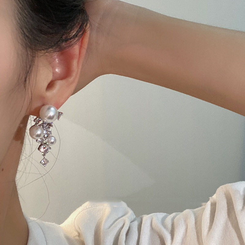 S925银针轻奢小众锆石珍珠耳环女ins潮百搭气质高级感耳钉耳饰品