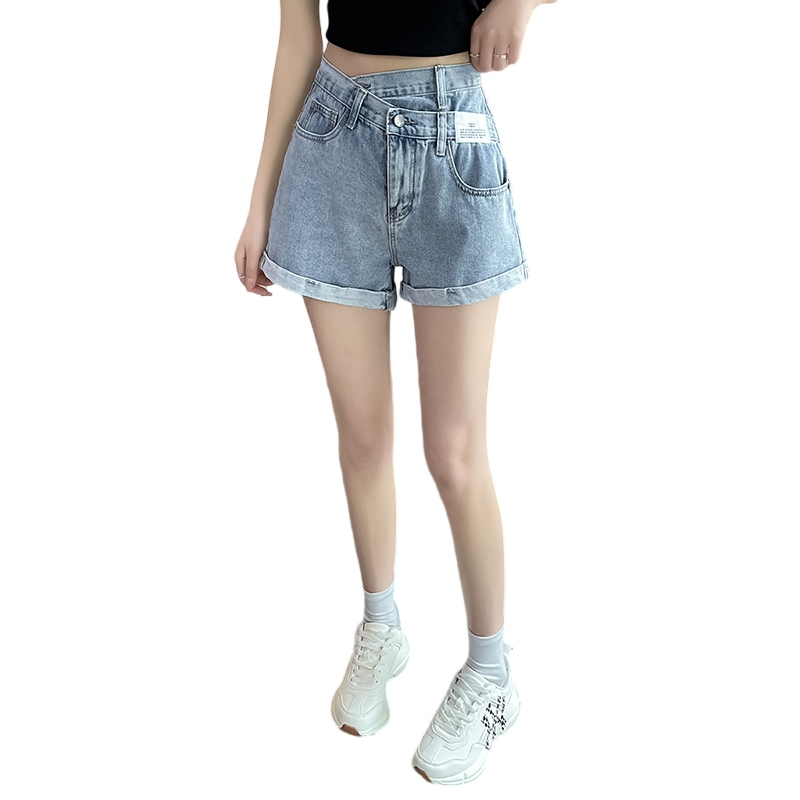 Actual shot of 2024 summer high-waist curled denim shorts for women, loose slimming wide-leg a-line design hot pants