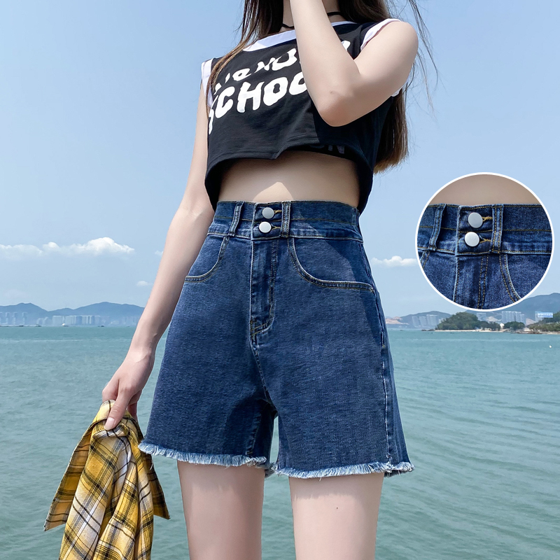 Actual shot of 2024 spring and summer high-waisted raw edge ripped denim shorts for women, loose, slimming, wide-legged, large-size hot pants