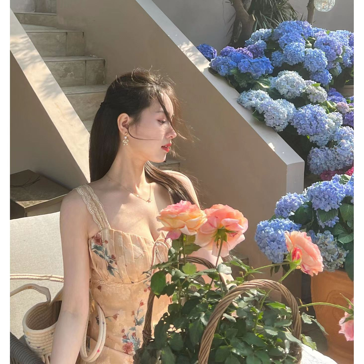 春日寫身復古優雅氣質純欲性感女人味顯瘦A字吊帶連衣裙夏