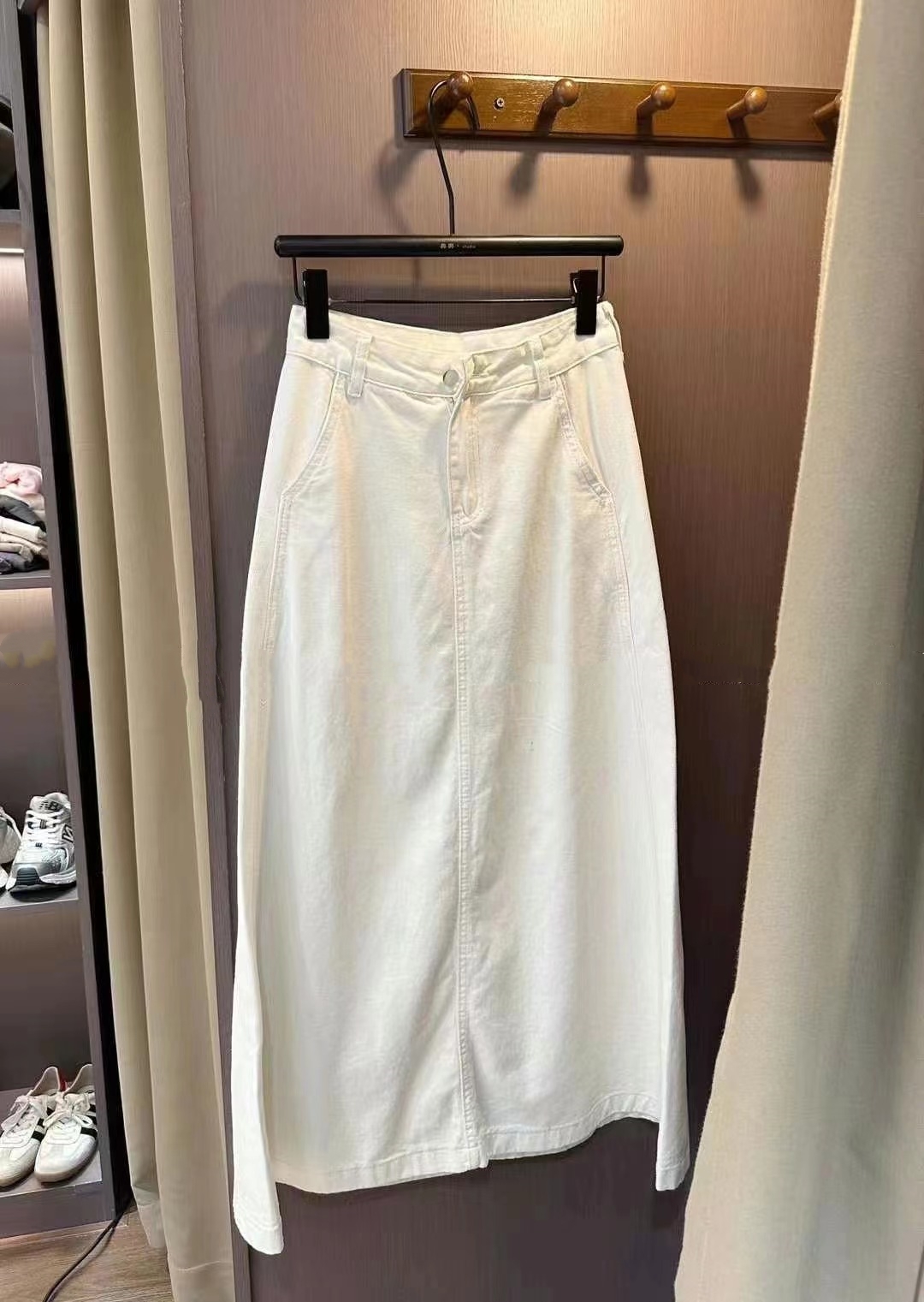 2024春夏新款气质高级感显瘦休闲条纹T恤白色半身裙A字裙两件套女
