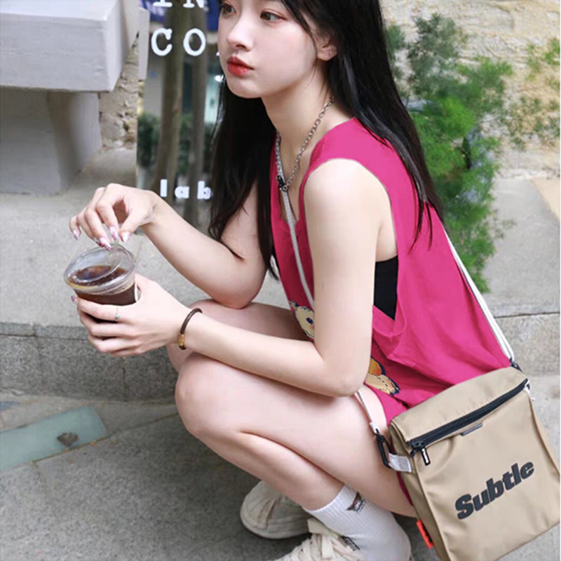 多巴胺火龙果色卡通无袖T恤女夏季学生背带上衣甜辣ins韩版背心裙