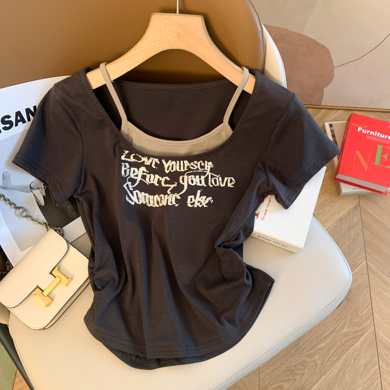 實拍 假兩件撞色短袖正肩印花T恤女甜辣妹不規則修身短款上衣