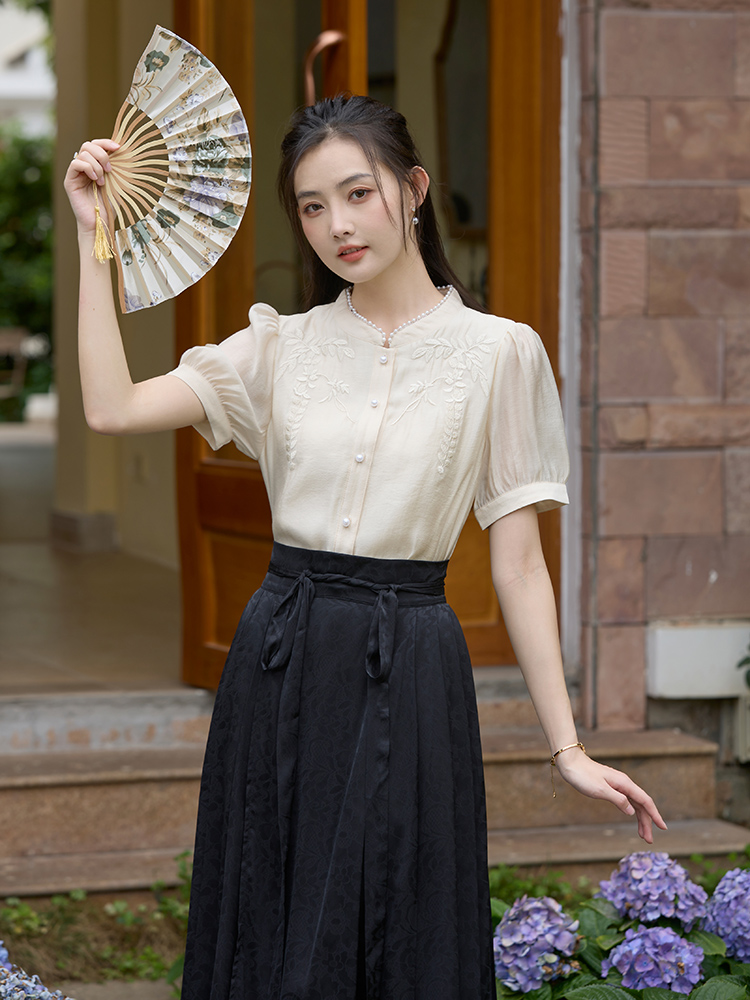 2026夏季新款國風新中式小衫輕薄透氣天絲刺繡珍珠立領襯衫上衣女