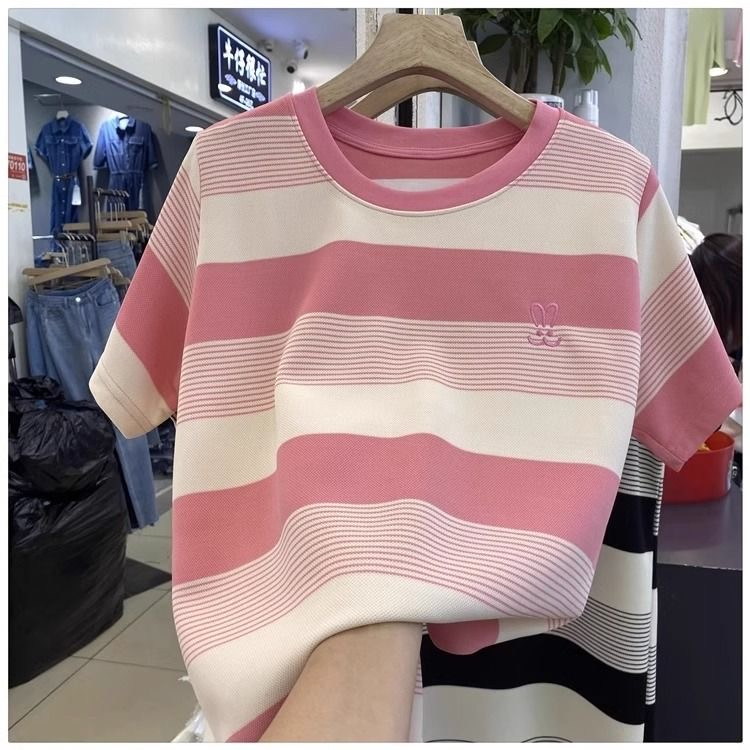 Pink striped long short-sleeved T-shirt for women in summer, fashionable and age-reducing niche design, loose and slimming A-line dress