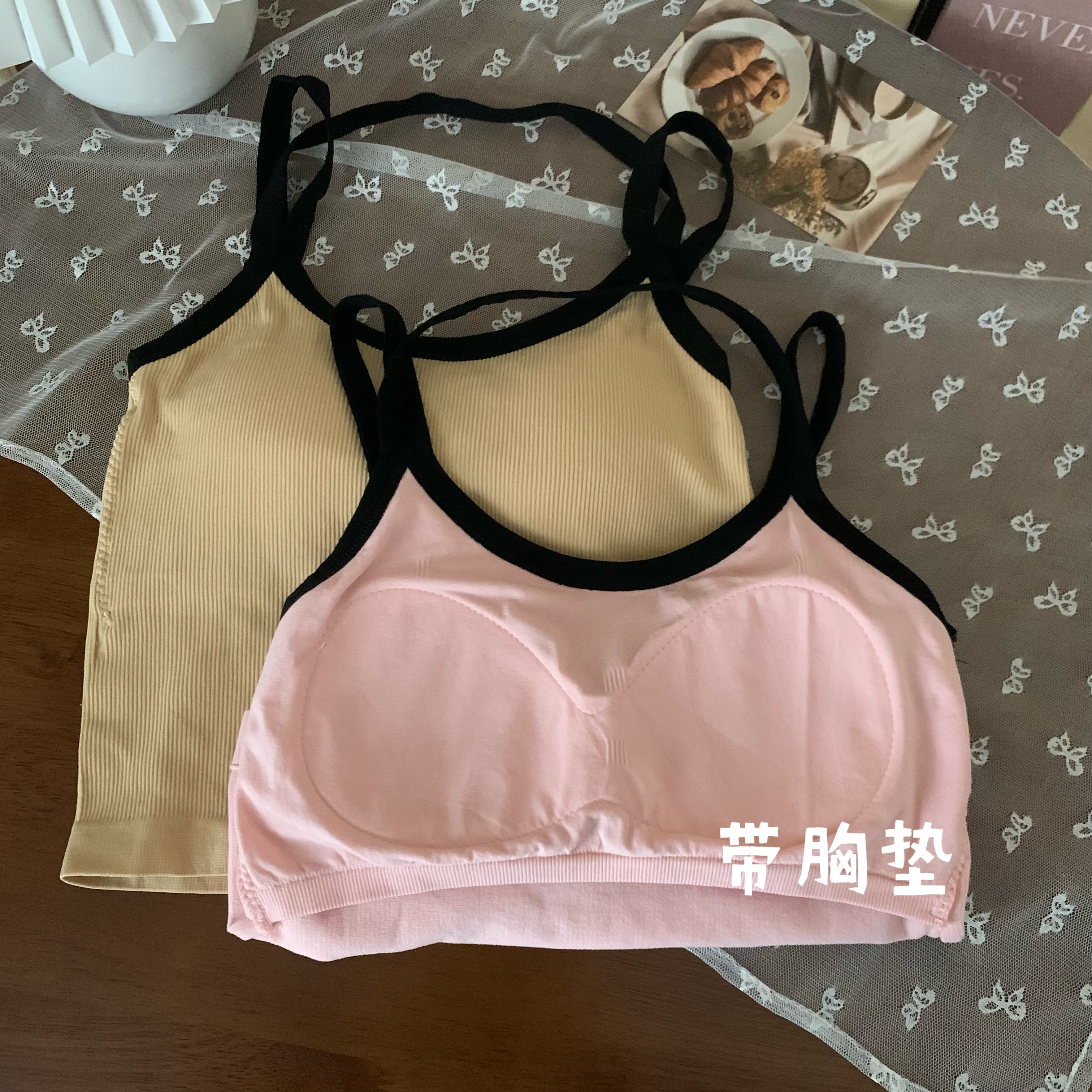 Real shot of pink halter neck knitted small suspender slimming with breast pads sexy hot girl short beautiful back vest