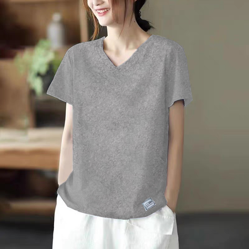 Summer new short-sleeved T-shirt for women, loose V-neck casual patch bottoming shirt, artistic comfortable loose top