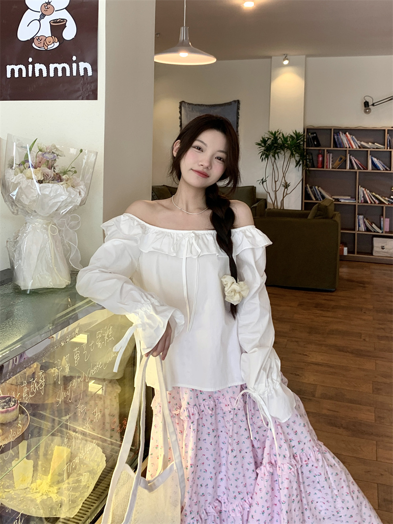 Actual shot ~ 2024 Korean style loose and versatile ruffle collar straight shoulder trumpet sleeve shirt + small floral skirt