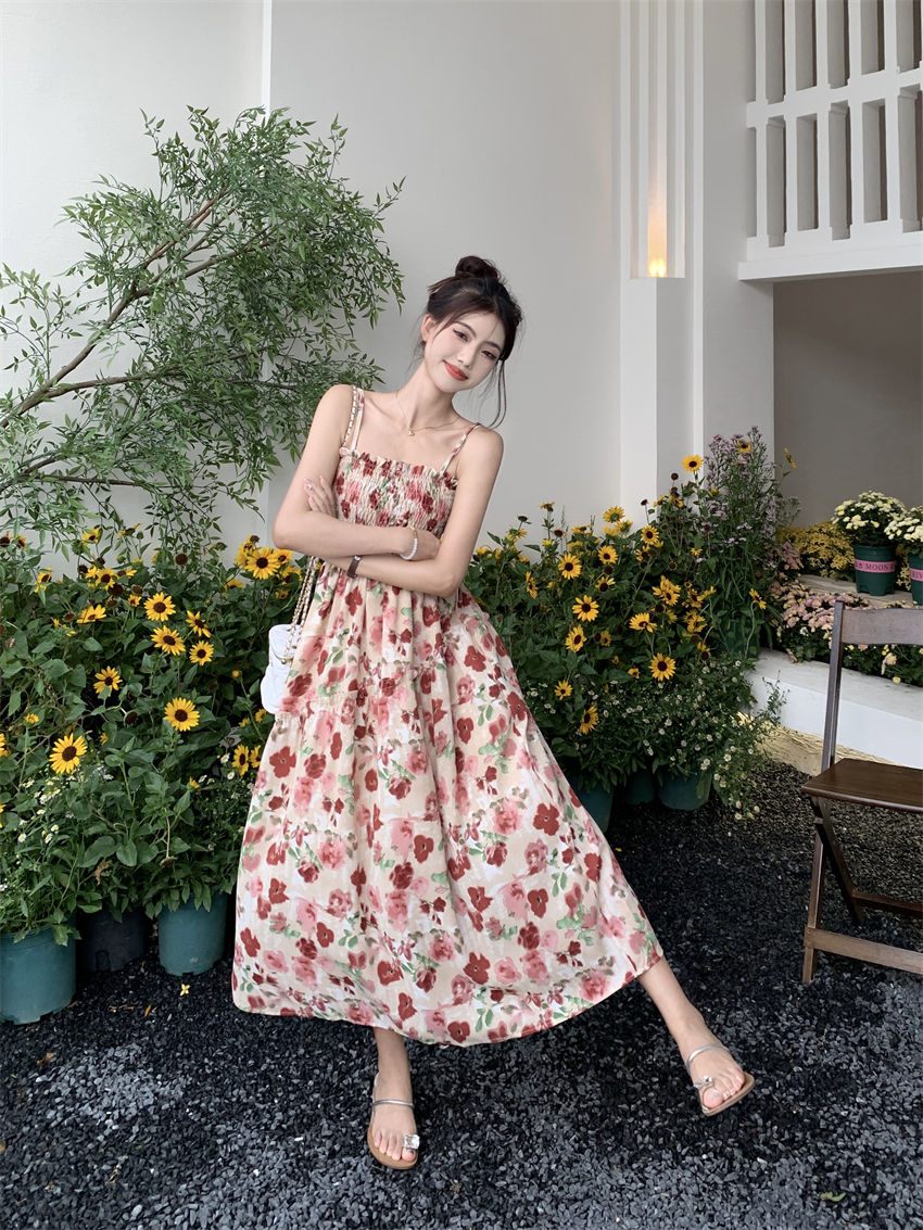 Real shot French floral suspender skirt retro chiffon flower print fairy slimming summer new dress