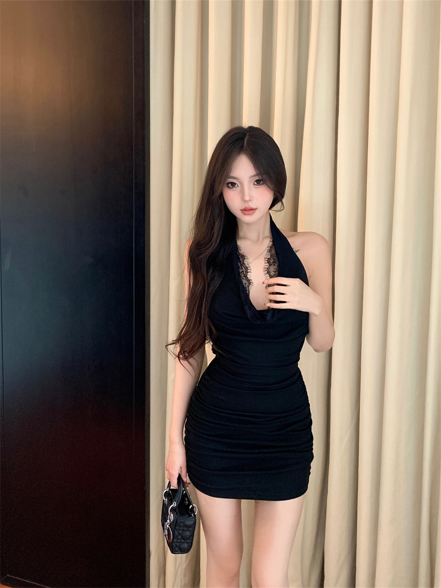 Real shot ~ 2024 summer black fashion hot girl hip skirt European and American style sexy backless halter neck dress