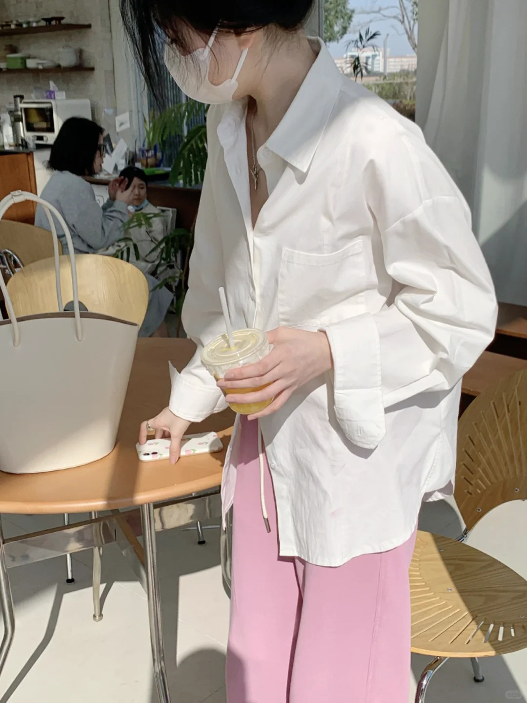 韩国白色衬衫女设计感独特小众早春chic上衣法式初春别致漂亮衬衣