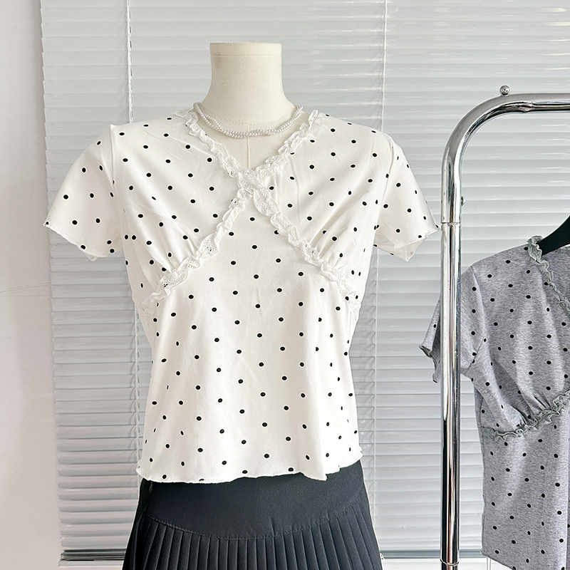 韩系纯色/波点v领针织短袖t恤女夏季设计感小众修身袖短款上衣