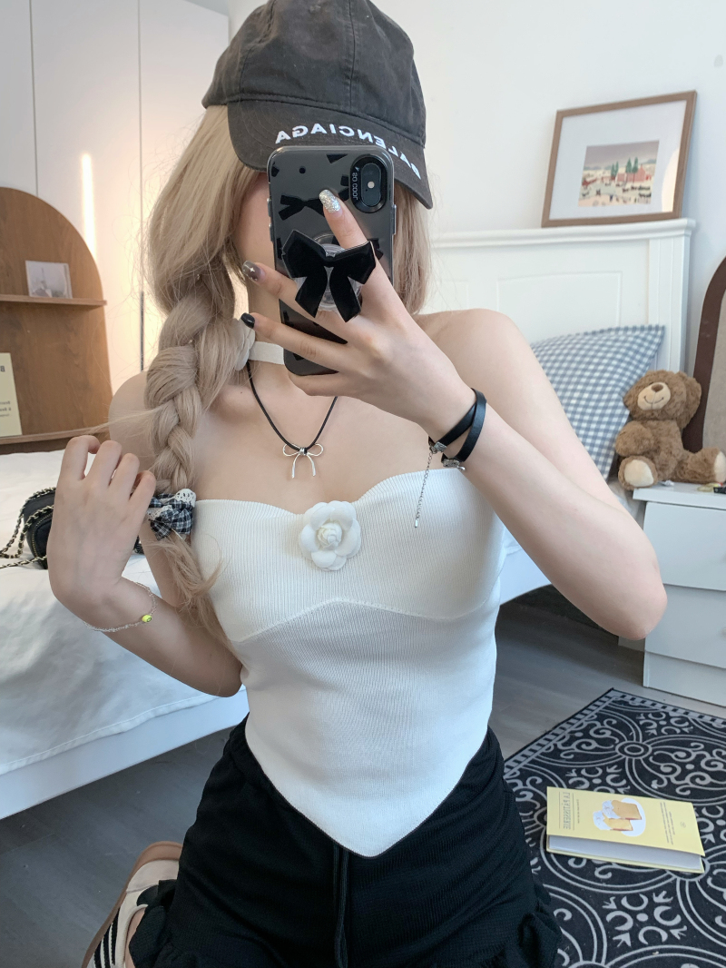 Actual shot of the new sexy halter neck tube top camisole for women, short slim fit pure lust top with built-in breast pads