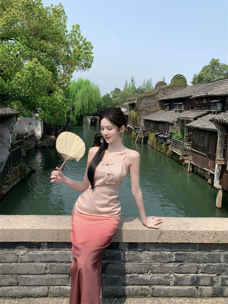 實拍實價  復古國風漸變盤扣修身顯瘦吊帶改良旗袍連衣裙側開叉