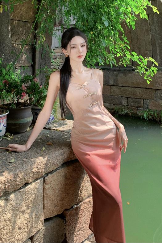 實拍實價  復古國風漸變盤扣修身顯瘦吊帶改良旗袍連衣裙側開叉