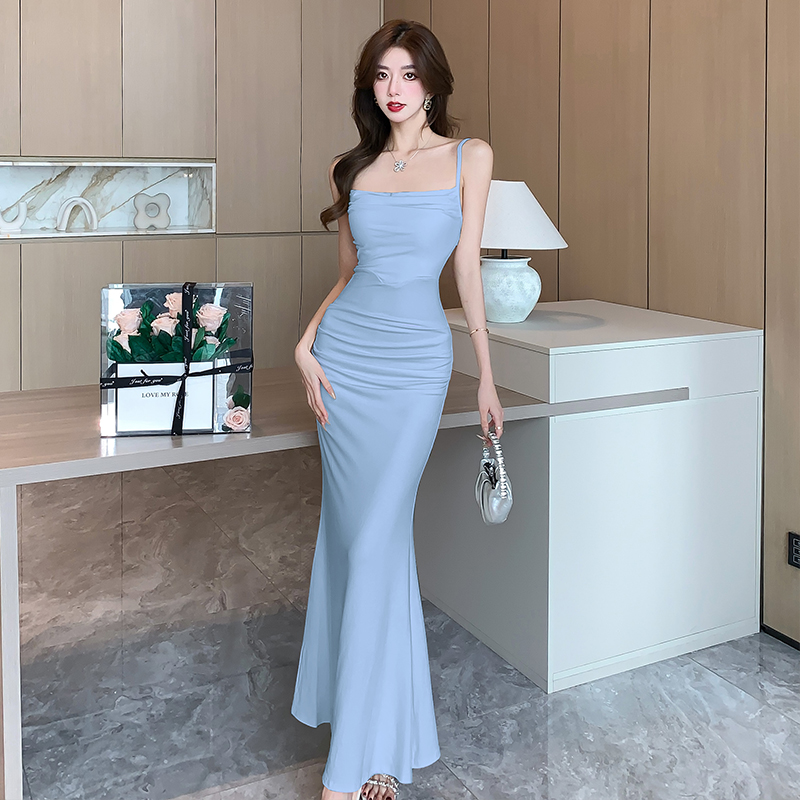 2026春夏新卡戴珊魚尾吊帶連衣裙女法式氣質潮感顯瘦性感御姐長裙