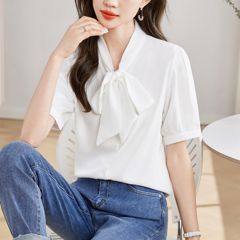 白色緞面飄帶襯衫女短袖夏季設計感小眾港風通勤職業上衣百搭系帶