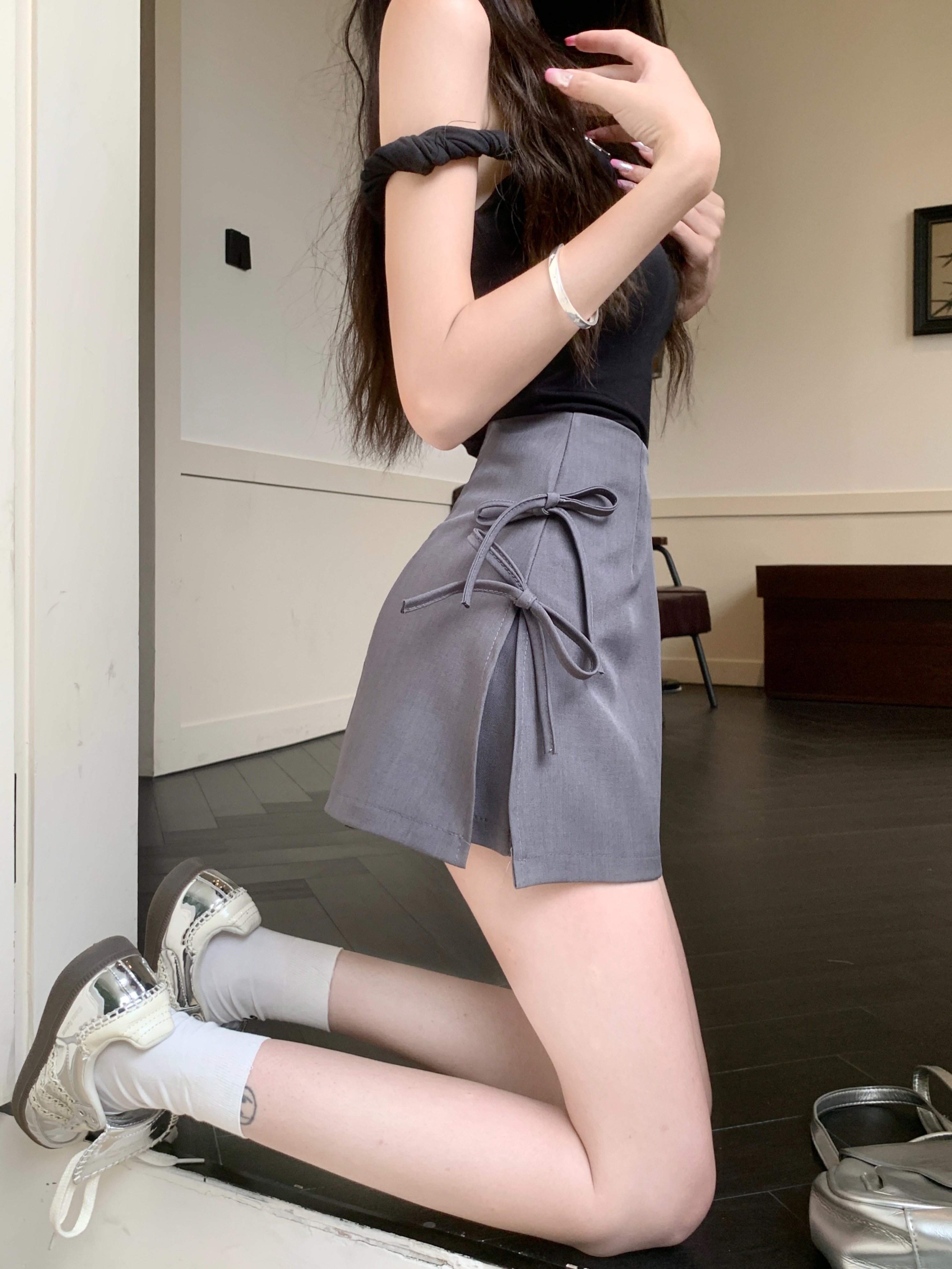 實拍~設計感蝴蝶結系帶半身裙女新款高腰包臀百搭a字短裙子