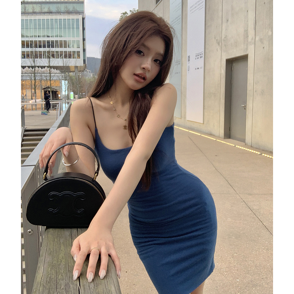 實拍2026春夏新款純欲性感辣妹緊身包臀裙細肩帶短裙吊帶連衣裙女