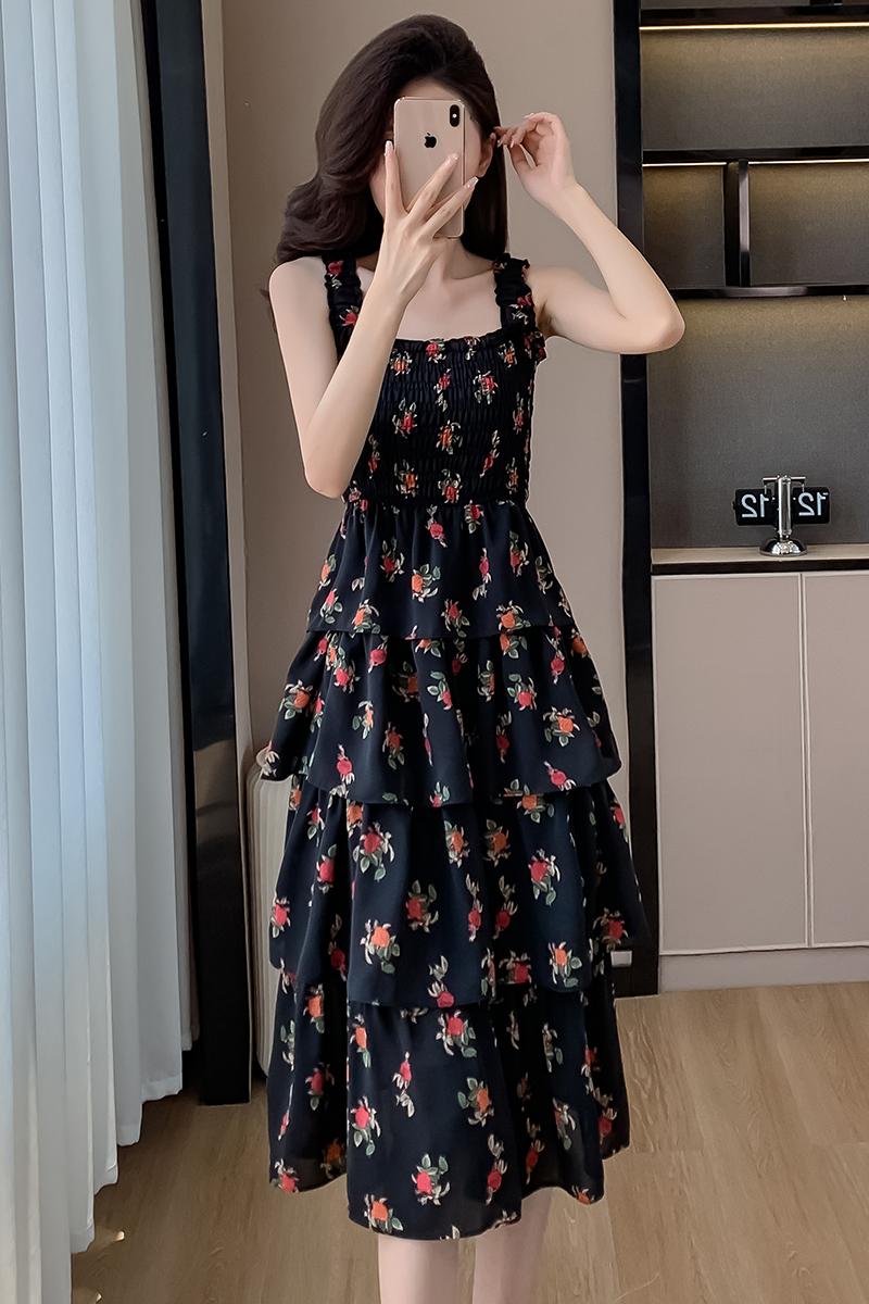 實拍法式黑色玫瑰碎花吊帶連衣裙女夏季收腰兩件套小眾蛋糕裙長款