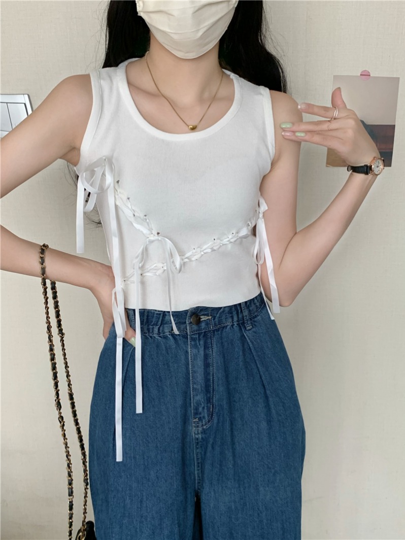 Real shot of camisole vest for women, summer new design, strappy, slim-fitting short sleeveless top