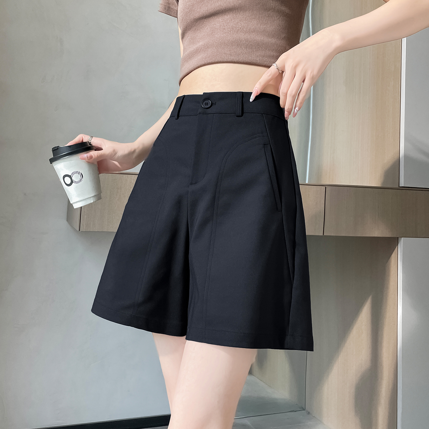 白色工裝短褲女夏季薄款高腰百搭寬松休閑闊腿褲小個子五分A字褲
