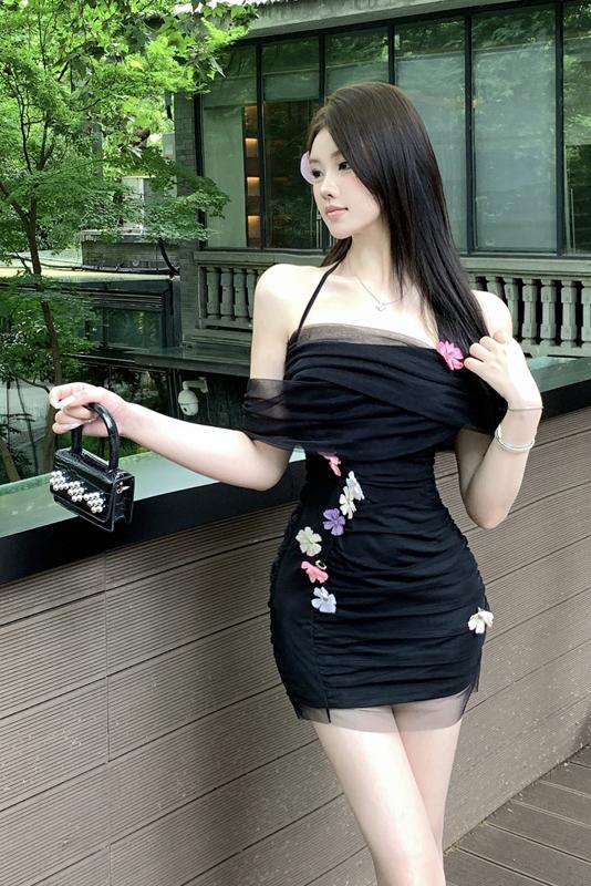 實拍實價 辣妹修身設計感網紗包臀連衣裙短款