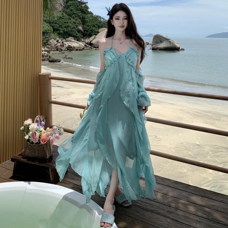 實拍藍綠燙金度假風吊帶連衣裙 海邊拍照精致仙女沙灘長裙