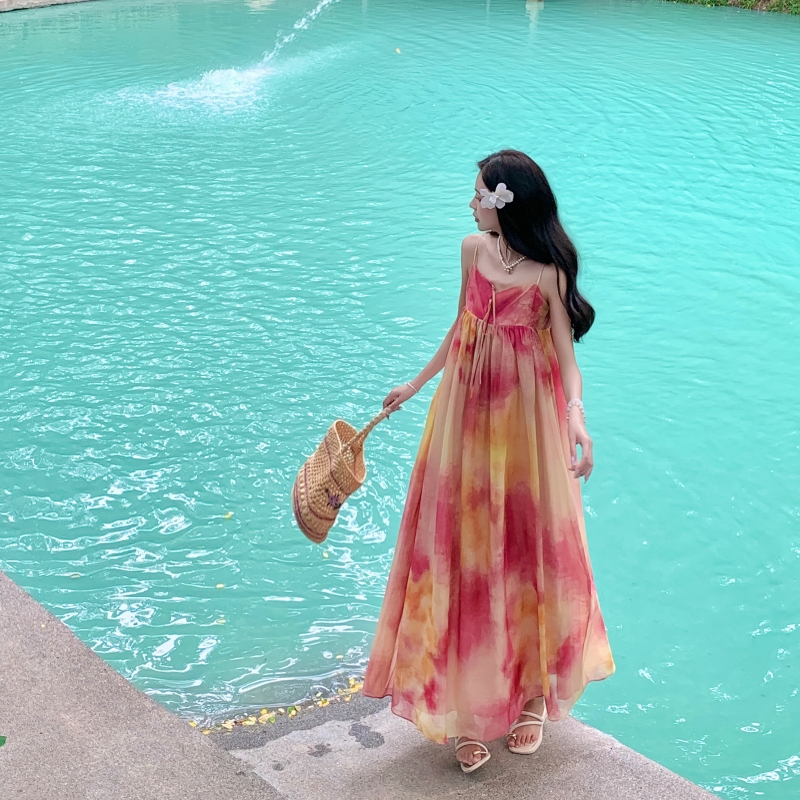 實拍新中式國風暈染海邊度假寬松吊帶連衣裙女夏季溫柔風長裙