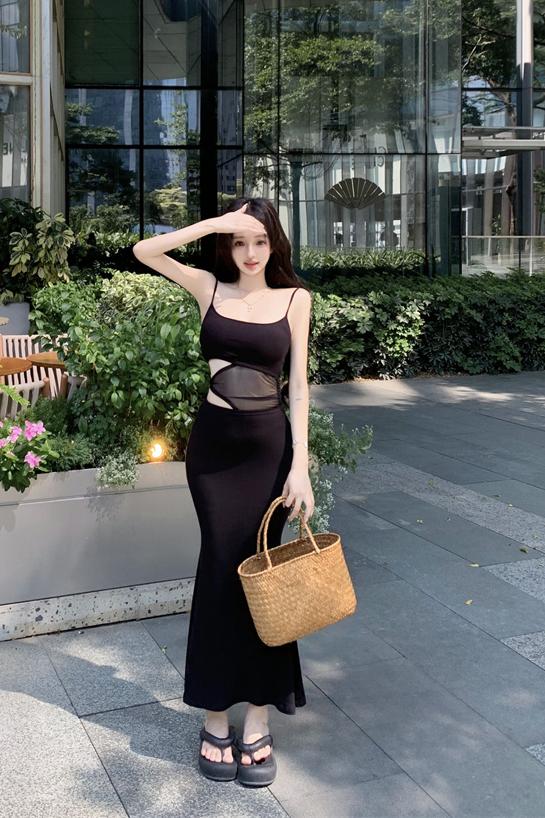 實拍實價 辣妹露腰修身連衣裙中長款