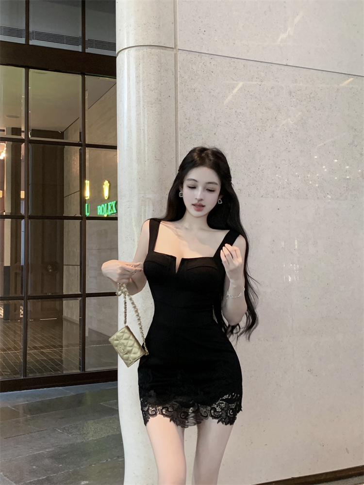 實拍實價 辣妹深V修身蕾絲拼接顯瘦連衣裙短款